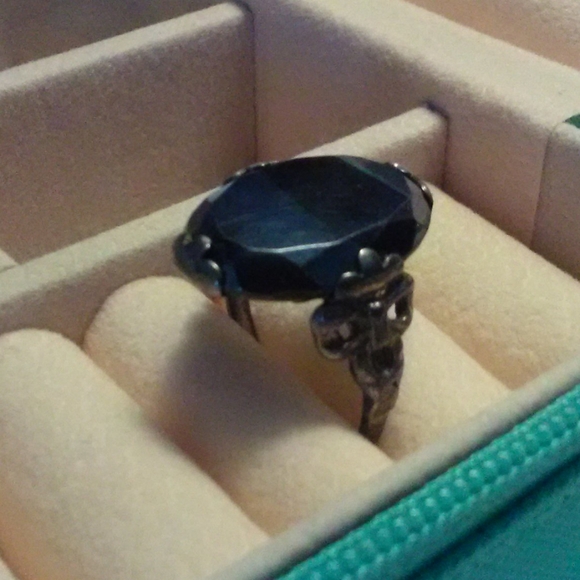 VERY ANTIQUE LADIES RING BLACK LAVE/ VOLCANIC ROCK OBSIDIAN SZ. 6 GUN METAL - Picture 6 of 9